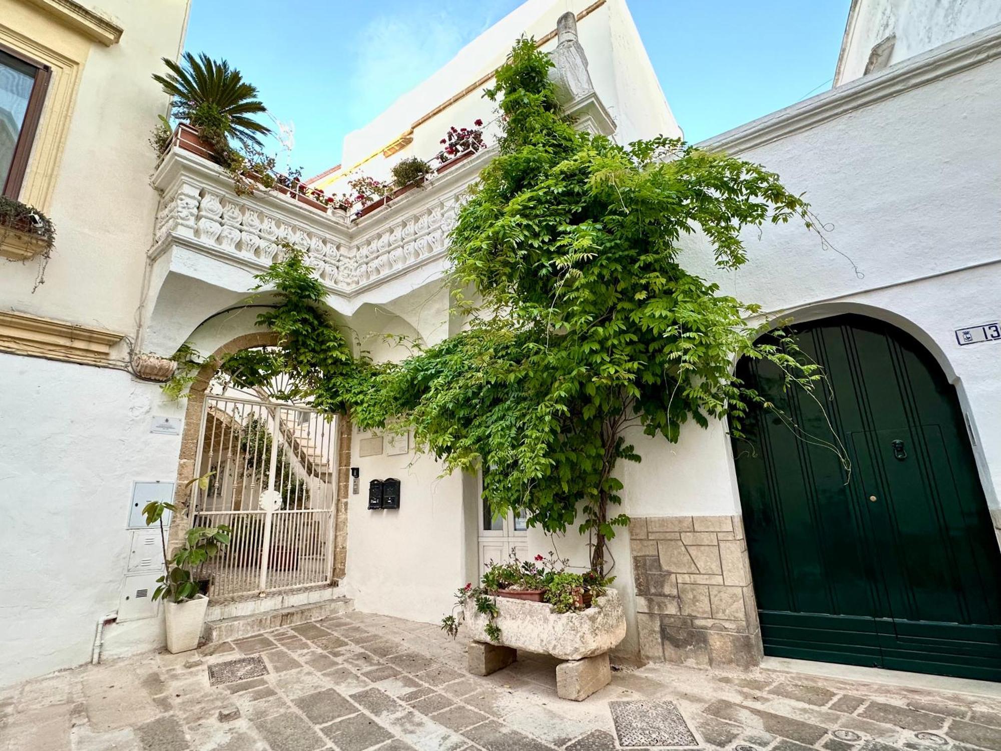 Palazzo Piccioli Hotel Gallipoli Bagian luar foto