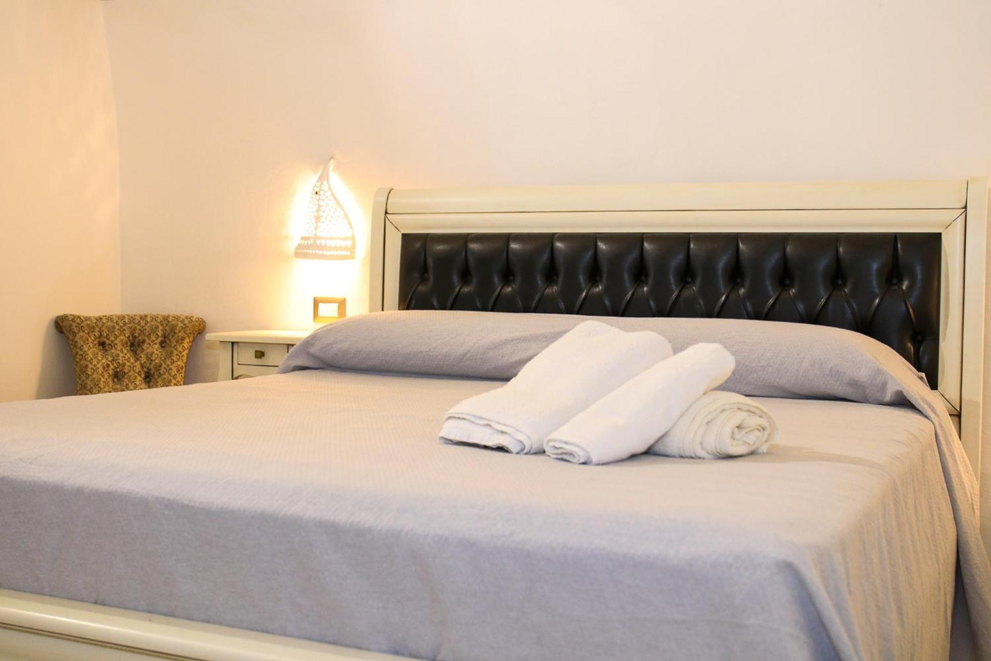Palazzo Piccioli Hotel Gallipoli Bagian luar foto