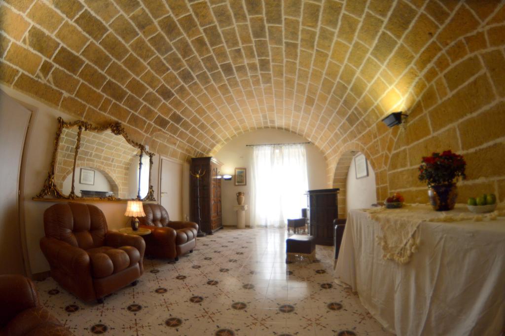 Palazzo Piccioli Hotel Gallipoli Bagian luar foto
